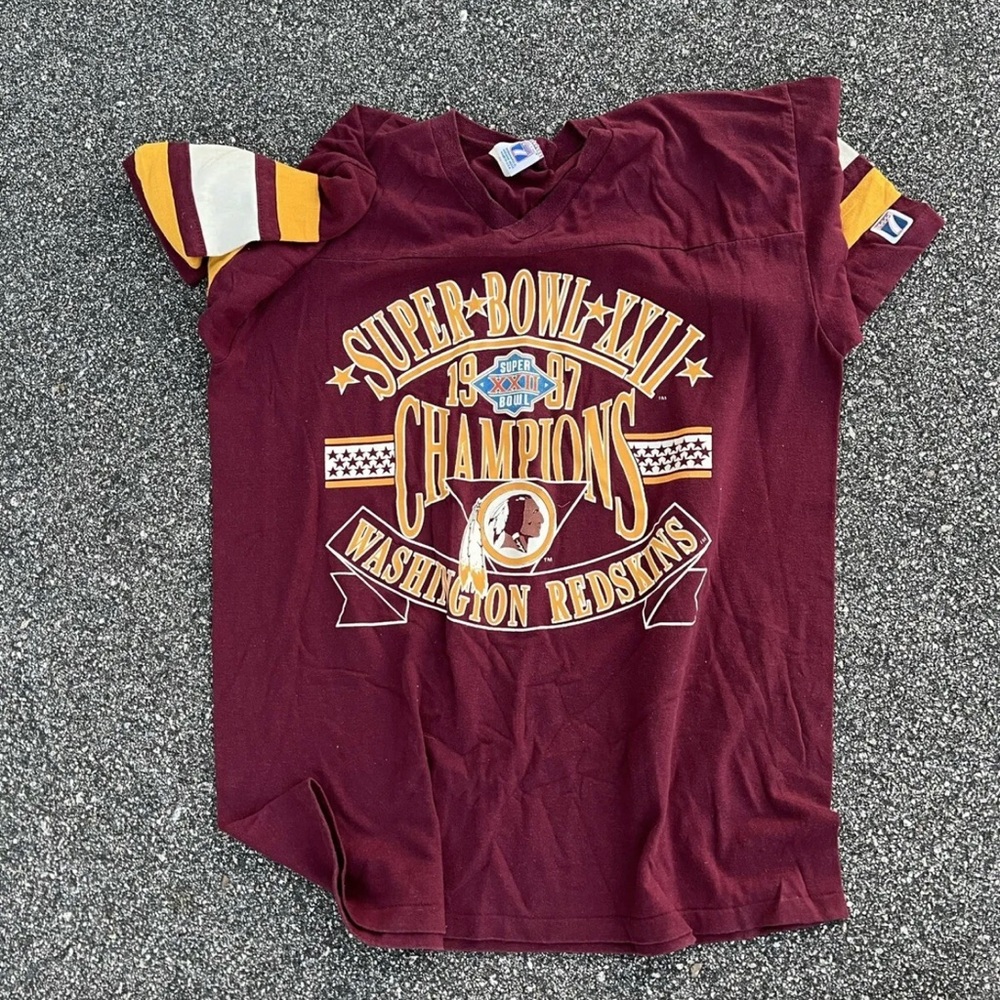 Vintage redskins short sleeve shirt XL
